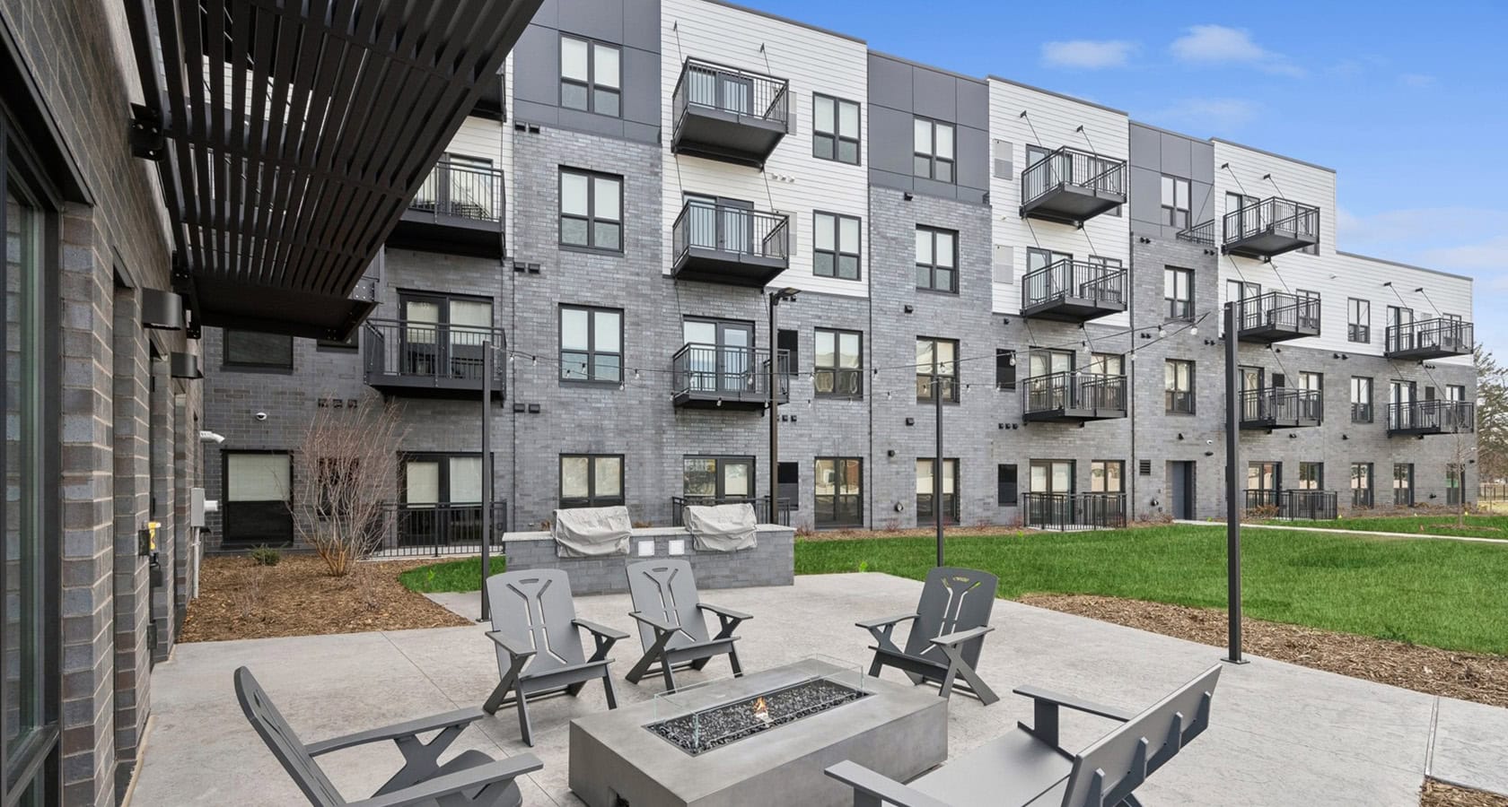 Wangstad Commons exterior patio