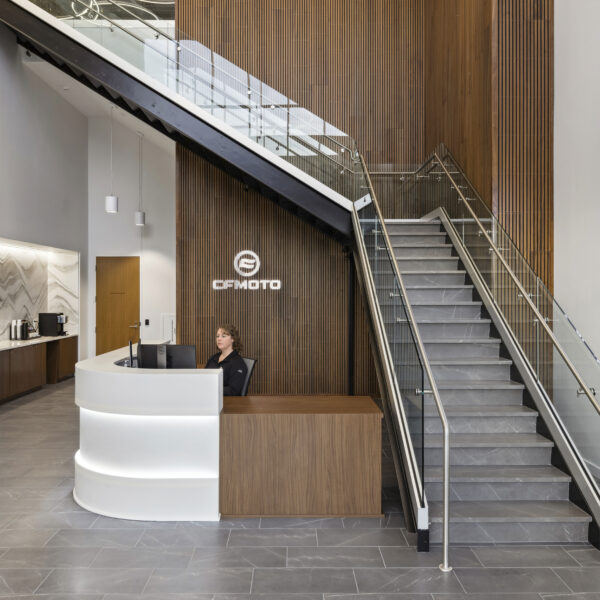 2024 NAIOP Award - CF MOTO HQ interiors